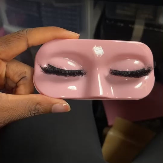 Lash Display Stand keeps lashes neat and organized