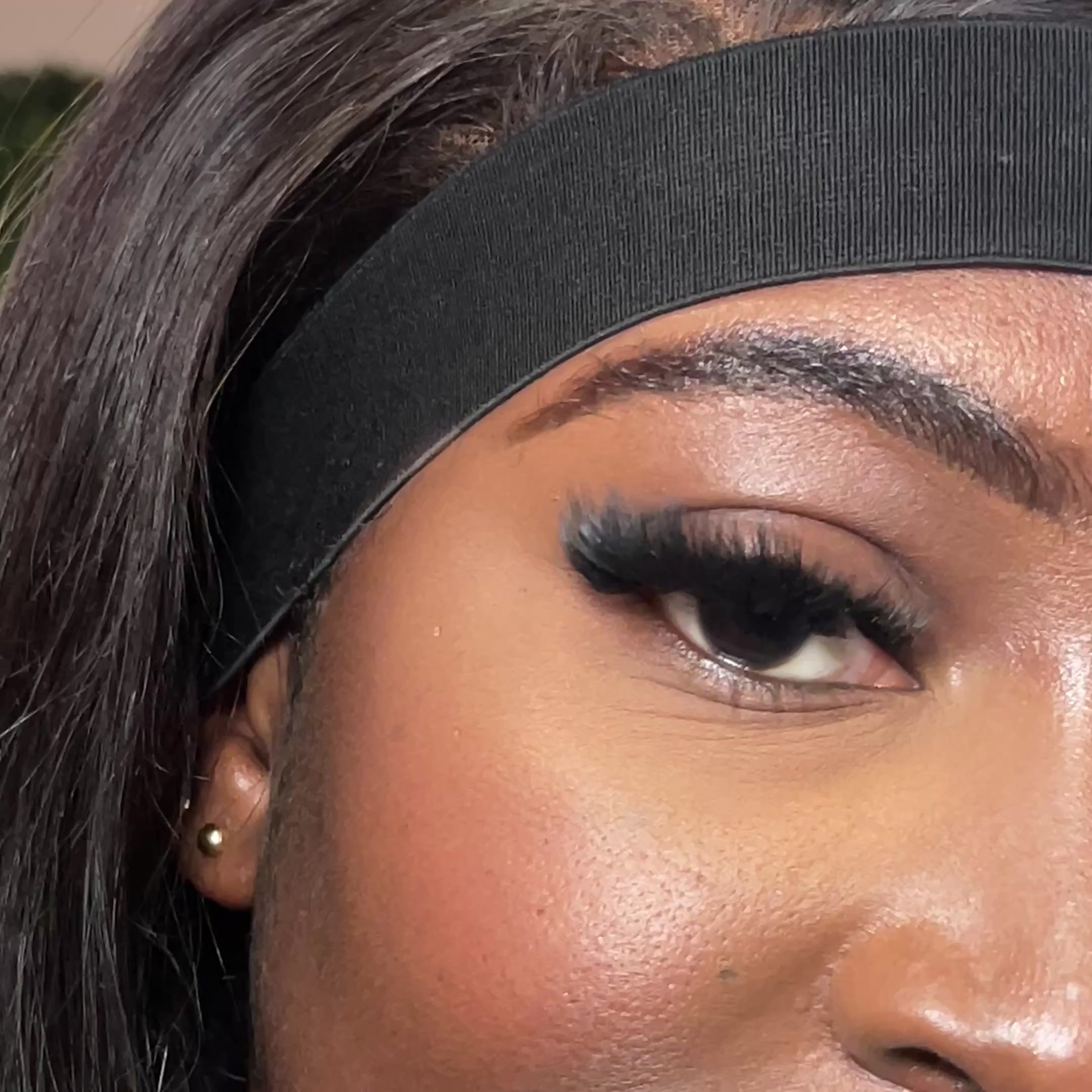 Fluffy D Curl Lash Clusters for Volume & Hybrid Lashes