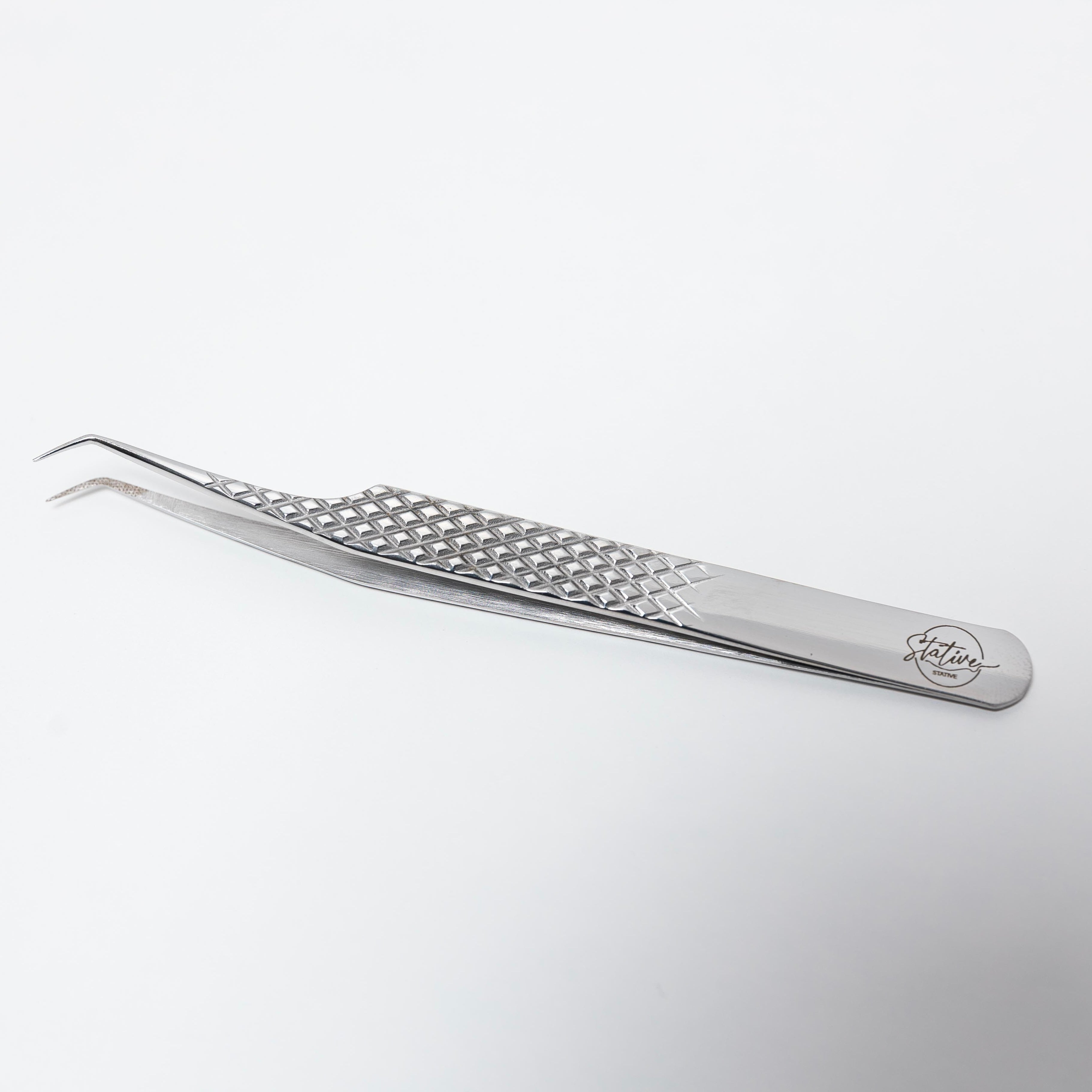Lash Extension Tweezer with 45 Degree Fiber Tip for Precision
